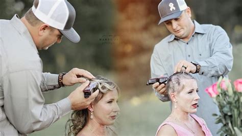 Couples Incredibly Powerful Photoshoot Ahead Of Cancer Treatment Goes Viral