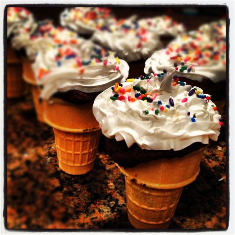 Cupcake Cones Just Pour Cake Batter Into Cones Bake As Instructed