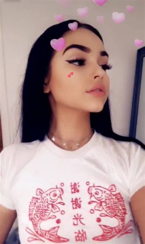 Grafika Girl Model And Maggie Lindemann Maggie Lindemann Snapchat