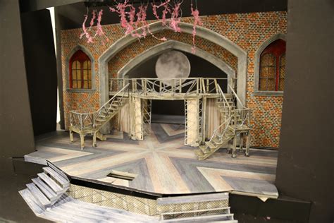 Shakespeare In Love Set Design By Lex Liang Set Design Theatre