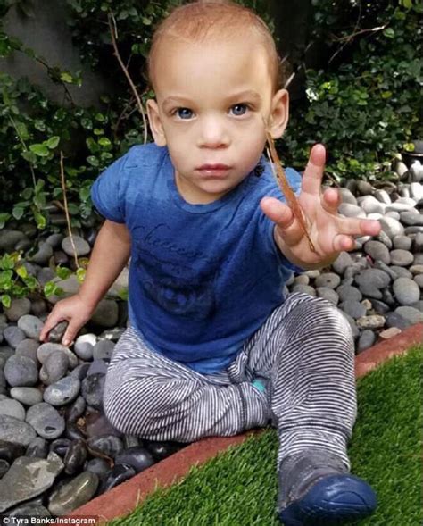 Tyra Banks Shares Full Photo Of Son York For Father S Day Daily Mail Online