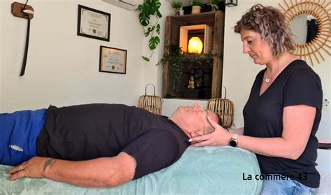 Retournac Adepte Du Bien être Elle Propose Des Massages Crâniens Et De La Prothésie Ongulaire