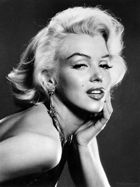 Marilyn Monroe Nude Pics