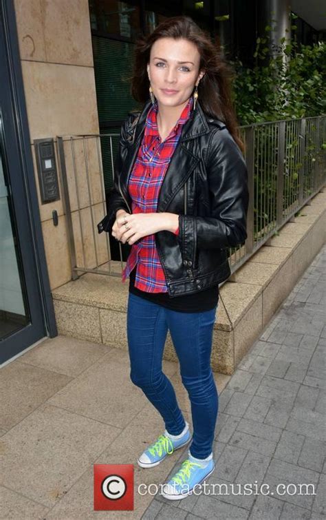 Aisling Bea Celebrity Guests At Today Fm Studios 3 Pictures