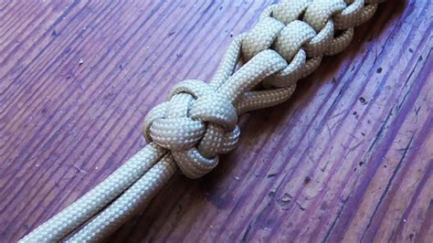 4 strand paracord braid how to make a 4 strand round braid paracord bracelet with buckles