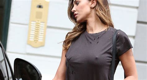 Shop top fashion brands costumes & accessories at amazon.com ✓ free delivery and returns possible on. Belen Rodriguez, shopping senza reggiseno con Andrea Iannone