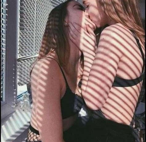 Lesbian Hot Cute Lesbian Couples Cute Couples Goals Girl Sex Lesbians Kissing Girlfriend