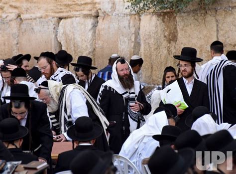 Ultra Orthodox Jews Pray At Western Wall On Eve Of Rosh Hashanah In