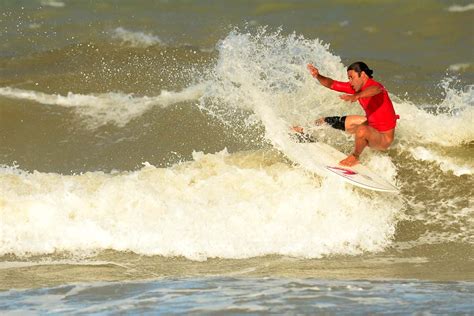 Surfpe Praia De Tambaba Sedia Edi O Do Open De Surf Naturista