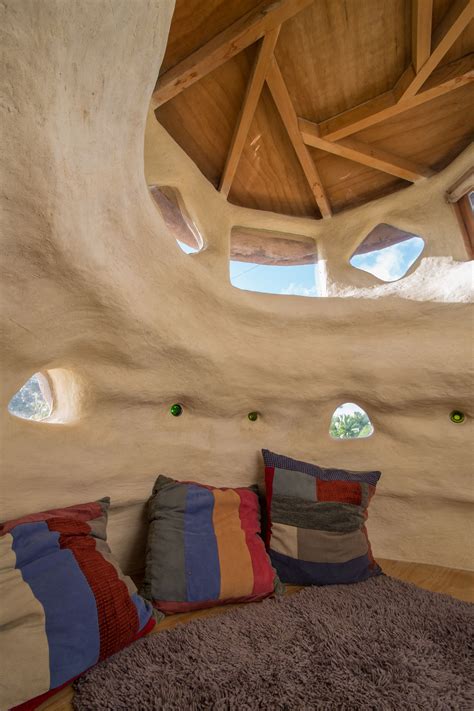 Inside Solscapes Earth Domes Raglan Nz Sustainable Home Earth