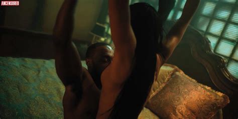 Naked Ren E Elise Goldsberry In Altered Carbon Hot Sex Picture