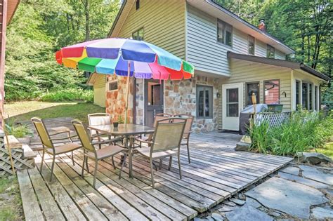 Secluded Pocono Lake Cottage Whot Tub And Fire Pit Updated 2020