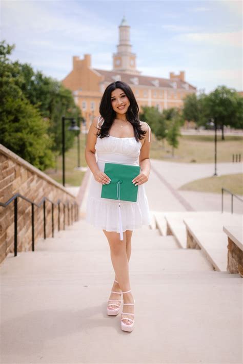 Unt Grad Photoshoot Ideas