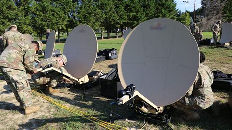 Lighter And Mobile Army Trains First National Guard Unit With New