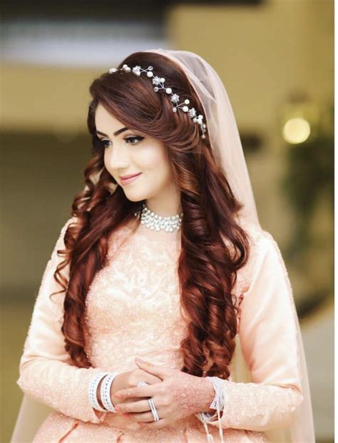 Pin By Farooque Ansari On Brides Pakistani Bridal Makeup Pakistani
