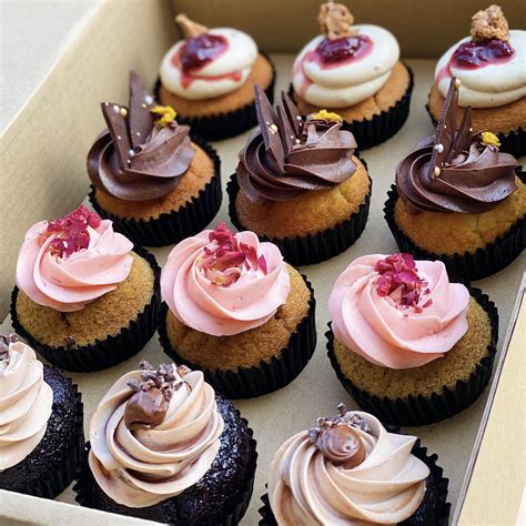 Gourmet Cupcakes • Creme Maison Bakery Singapore