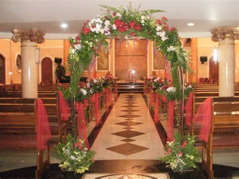 Pilihan dekorasi untuk pernikahan yang paling banyak diminati selanjutnya adalah dekorasi adat sunda. KEIKO FLORIST: Dekorasi Pemberkatan Pernikahan Gereja ...