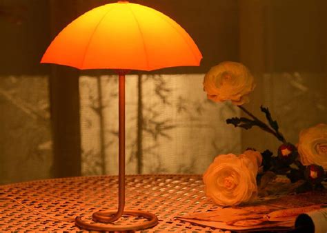 Maybe you would like to learn more about one of these? Lampu meja (128 gambar): model lampu siang putih dan ...