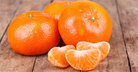 I love waking up to clementine and using it after an intense day. Clémentine BIO - La Plume