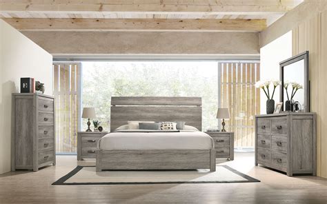 Floren Contemporary Weathered Gray Wood Bedroom Set Queen Panel Bed
