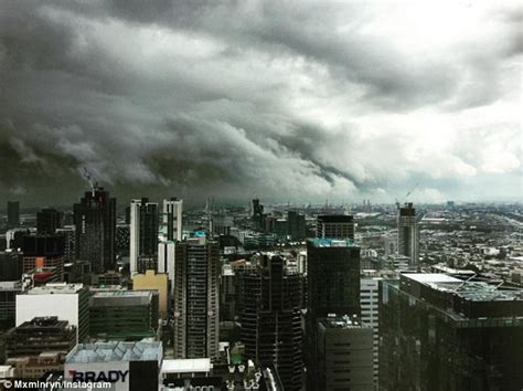 Melbourne Weather Heavy Rain Expected For Victoria Daily Mail Online