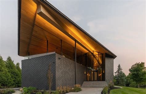 10 Marvellously Modern Homes From Around The World