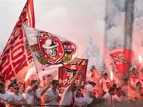 44 ნახვა ივლისი 6, 2013. 1. FC Köln wendet sich an Ultras: „Verständnis ...
