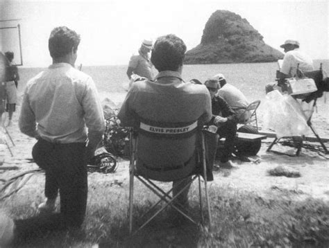 Hawaii August 65 Elvis Is Pictured On The Set Of His 21st Film