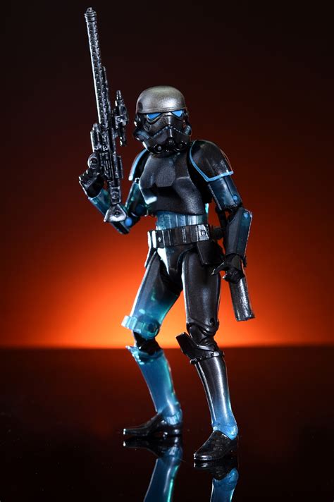 Hasbro Star Wars Black Series Gaming Greats Shadow Stormtrooper Review