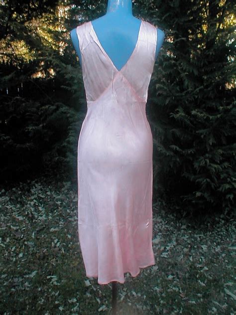 Nightgown Vamp 1940s Peach Satin And Lace Bias Cut Slip Etsy