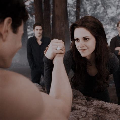 Alice Cullen Edward Cullen Bella Swan Aesthetic Rosalie Hale Breaking Dawn Jacob Black The