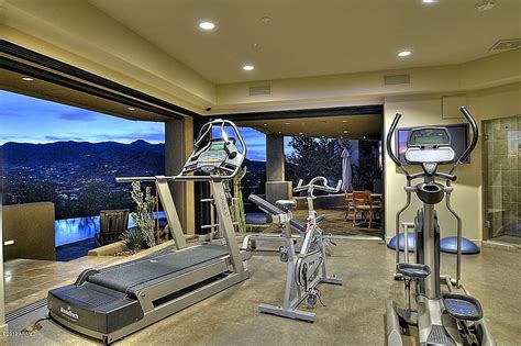27 Luxury Home Gym Design Ideas For Fitness Buffs