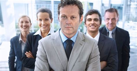 Paff, die erste klatsche für das suchen auf der preisverleihung. Vince Vaughns Größe, Gewicht und Körpermaße