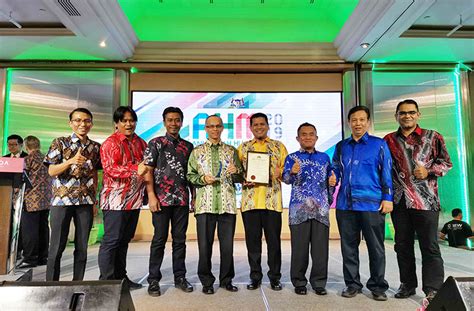 Is an investment holding company, which engages in the provision of automotive and property businesses. Awards & Recognition - DRB-HICOM Berhad