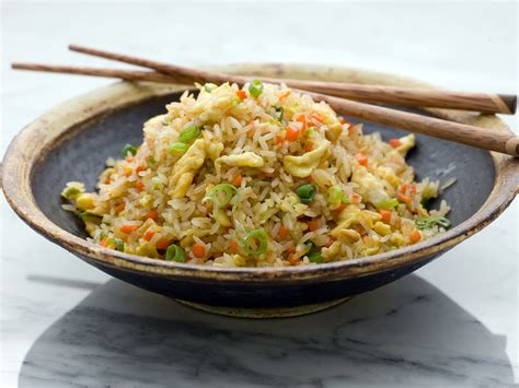 Egg Fried Rice Stekt Ris Med Egg Og Kylling Meny No