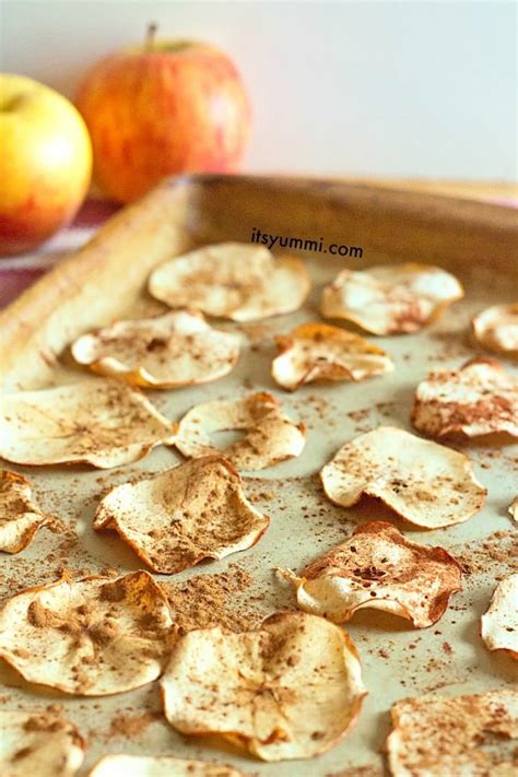 Cinnamon Baked Apple Chips Recipe Its Yummi