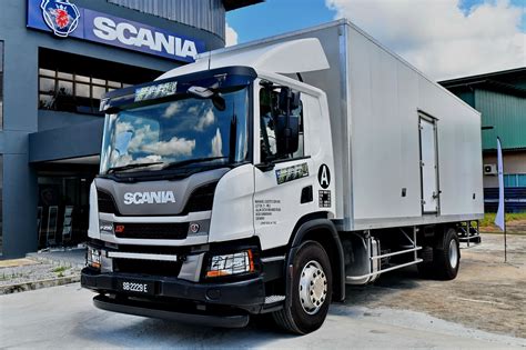 Scania Delivers First New Truck Generation Xt Model To Sarawak