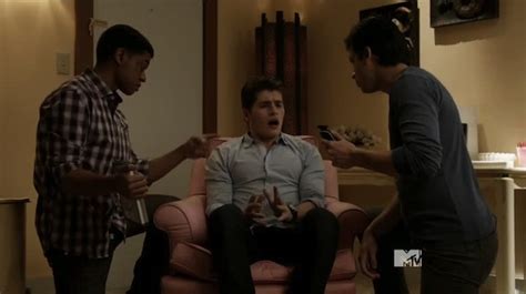 faking it episode 106 recap i promise this threesome won t be weird at all page 3 of 3