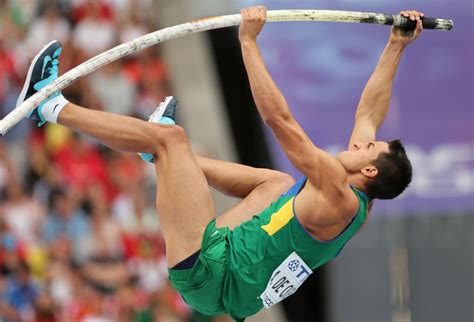 Jun 02, 2020 · curiosidades olímpicas bandeira olímpica completa um centenário de tradição. Brasileiro leva a prata no salto com vara em etapa da ...