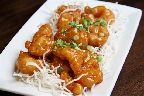 Put 1/4 of the marinated chicken in a clean bowl and pour enough batter over to coat. Free Crispy Honey Chicken at P.F. Chang's TODAY