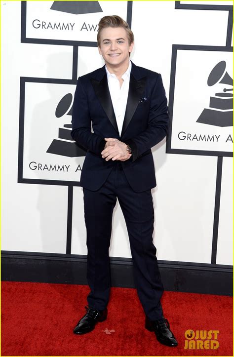 Hunter Hayes Grammys 2014 Red Carpet Photo 3040924