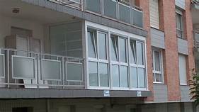 Balcones y ventanas .... Th?id=OIP