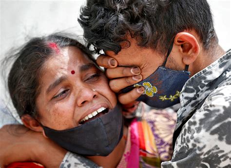Indias Covid 19 Crisis Images Reflect The Surge Thats Being Felt