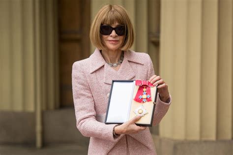 Condé Nast Promotes Vogues Anna Wintour To Worldwide Chief Content Officer Gma News Online