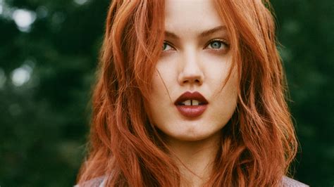 Spiced Cherry Red Is The Juiciest New Hair Color Trend For Fall 2022 — See Photos Glamour Uk
