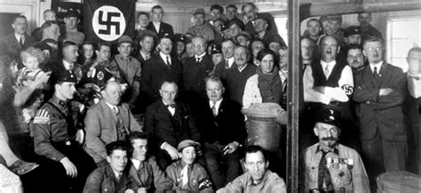 Podríamos habernos llamado el partido liberal. El recorrido de la vida de Hitler timeline | Timetoast ...