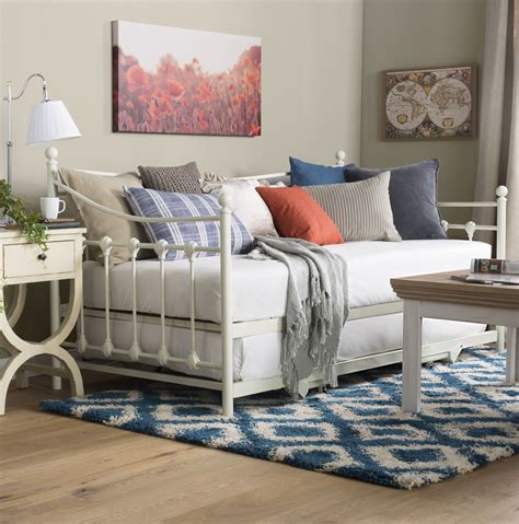 Cranmore Single 3 Metal Daybed With Trundle Daybed In Living Room