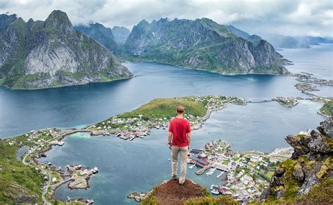 How To Hike Reinebringen In The Lofoten Islands Norway