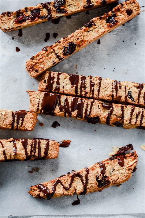 Almond flour biscotti with figs {italian cantucci}. Chocolate Almond Biscotti Cookies (Low-carb and Gluten-free)