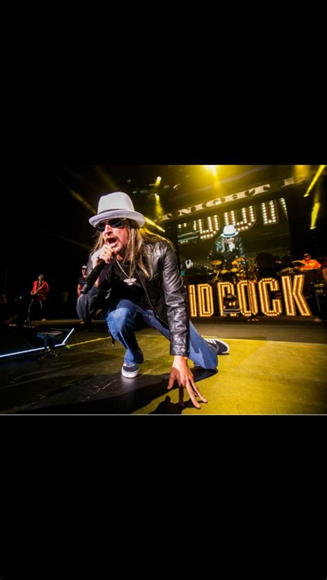 The lineup on stage at rock the south includes, luke combs, miranda lambert & lynyrd skynyrd. Pin by Cindy Rosselle on Kid Rock photos | Kid rock, Rock ...
